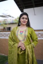 Olive Grace Embroidered Silk Kurta Set - Image 3