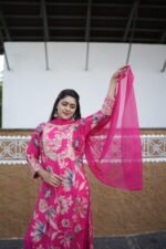 Rose Fable Embroidered Floral - Image 4