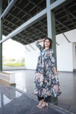 Black Pure Cotton 60×60 Anarkali Set with Kota Doriya Dupatta - Image 6