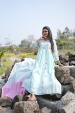 Pure Mul Cotton 100% Hand-Embroidered Alia Pattern Suit - Image 7