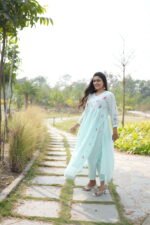 Pure Mul Cotton 100% Hand-Embroidered Alia Pattern Suit - Image 3