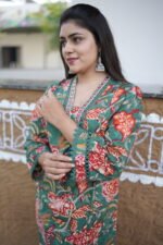 Green Blossom Pure Mul Cotton 100% Hand-Embroidered Alia Pattern Suit - Image 4