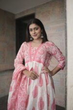 Blush Paisley Pure Cotton 100% Alia Pattern Suit with Dupatta - Image 7