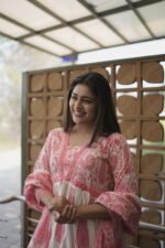 Blush Paisley Pure Cotton 100% Alia Pattern Suit with Dupatta - Image 4