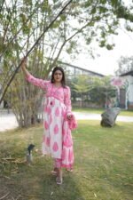 Blush Paisley Pure Cotton 100% Alia Pattern Suit with Dupatta - Image 2